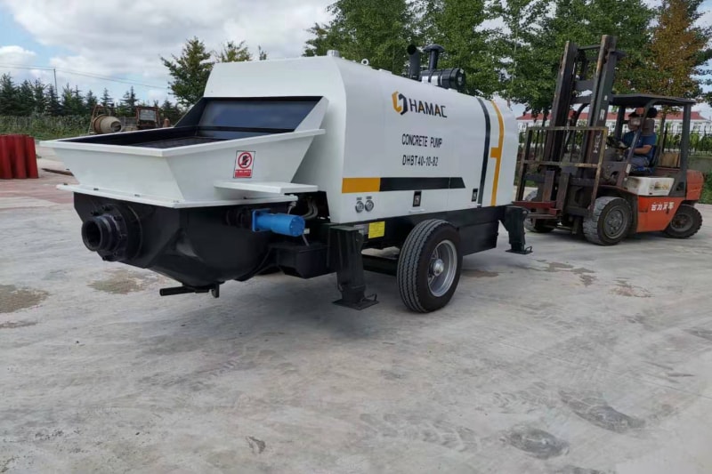 Hamac DHBT40 diesel concrete pump delivering to Africa